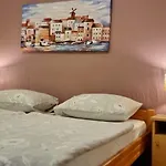Lighthouse Center Affittacamere 3*