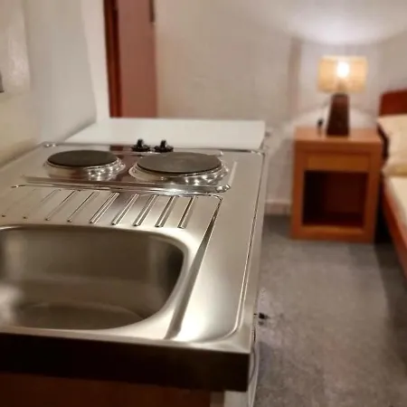 Lighthouse Center 3*