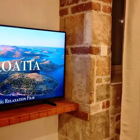 Πανσιόν Lighthouse Center 3*