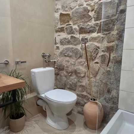 Gostinjska kuća Lighthouse Center 3*