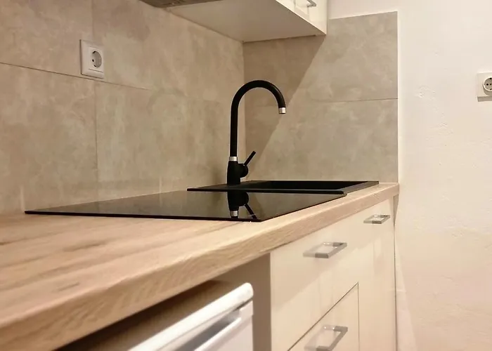 Pensionat Lighthouse Center 3*