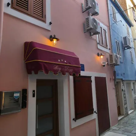 Gasthuis Lighthouse Center 3*