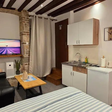 Lighthouse Center Zadar